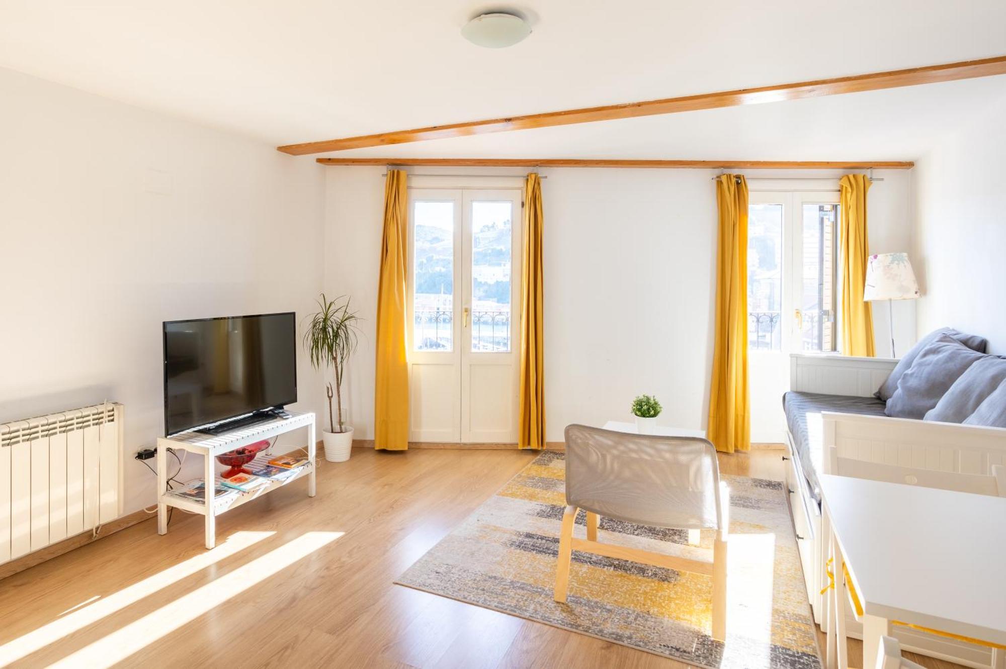 Apartamentos Bermeo, Museoa Dış mekan fotoğraf